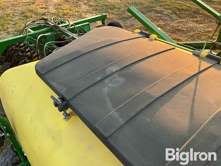 2013-john-deere-1990-ccs-air-seeder-image-12