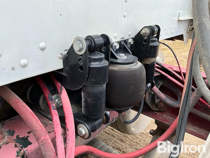 1997-peterbilt-379-t/a-truck-tractor-image-11