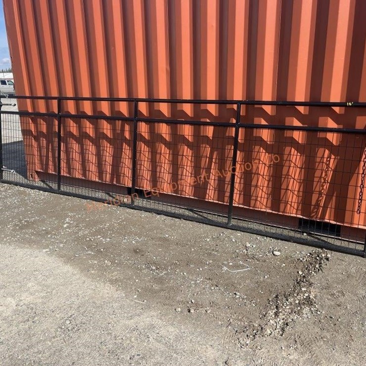 1- 16' Mesh Farm Gate