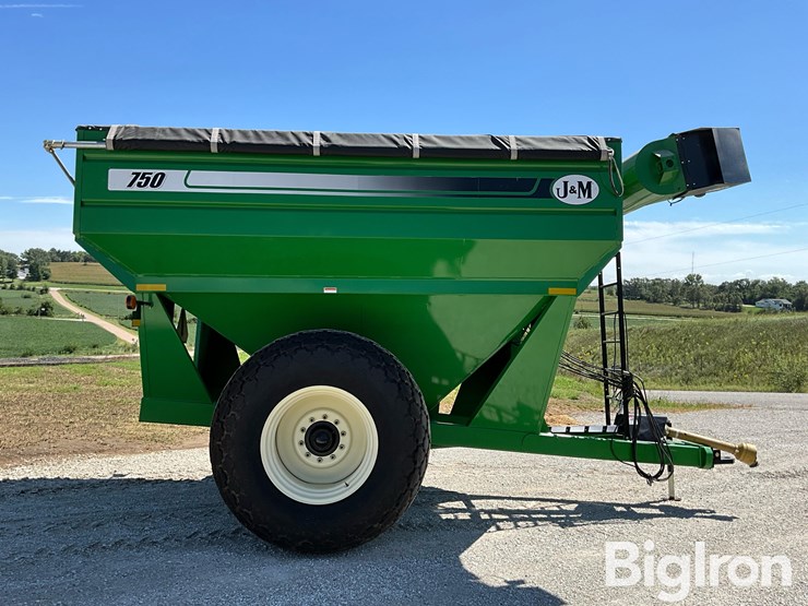 2014-j&m-750-18-grain-cart-image-4
