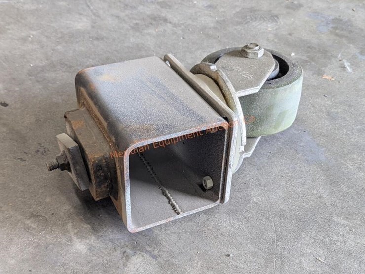 6"-hd-albion-caster-wheels-w/-sb-container-locks-image-13