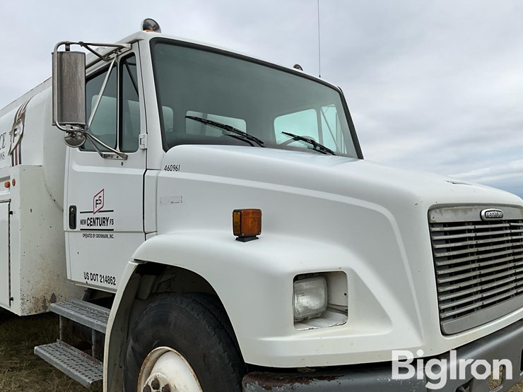 1999-freightliner-fl70-s/a-fuel-truck-image-10