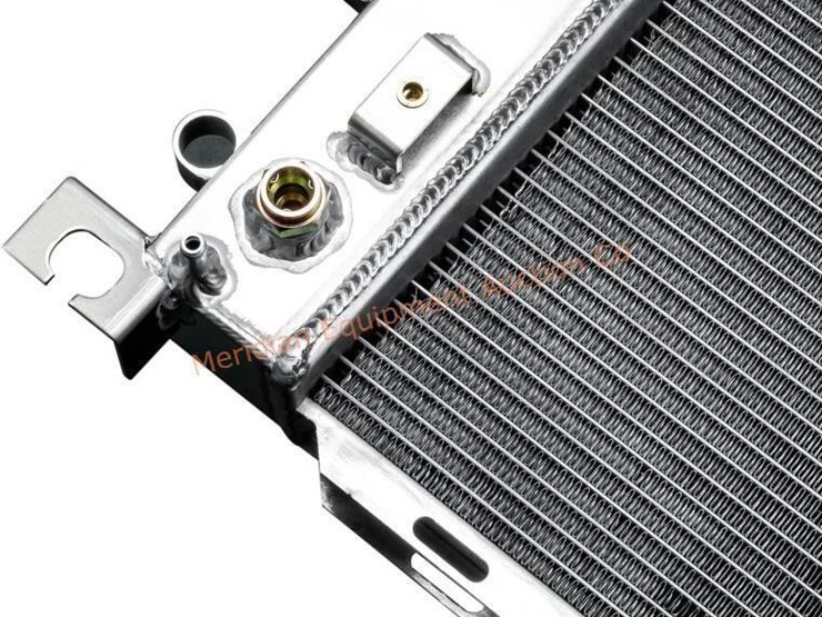 4-row-core-aluminium-14-2020-gm-1500-3500-truck-image-7
