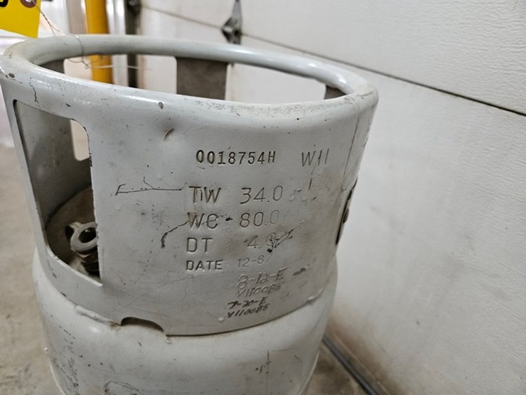#9287-•-full-lp-tank-for-forklift-image-4