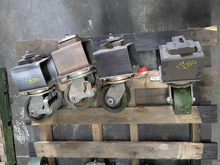 6"-hd-albion-caster-wheels-w/-sb-container-locks-image-2