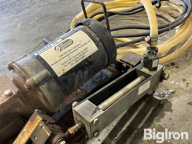 john-blue-20620-30gph-chemigation-pump-image-15