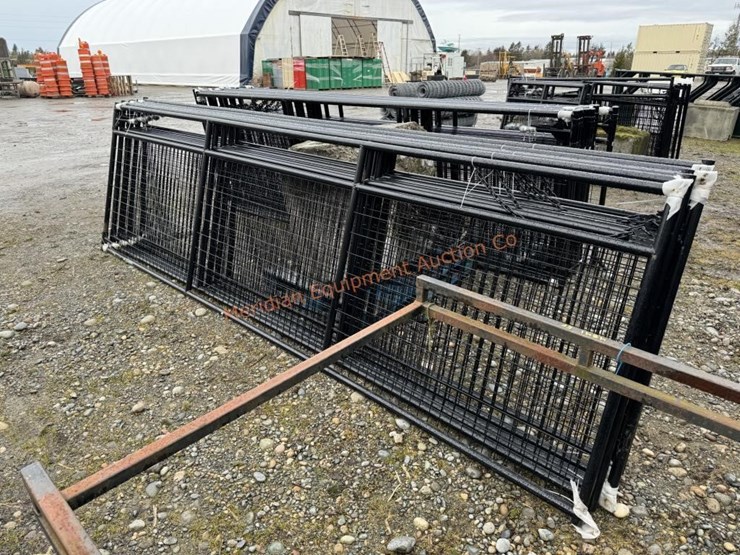1--14'-mesh-farm-gate-image-7