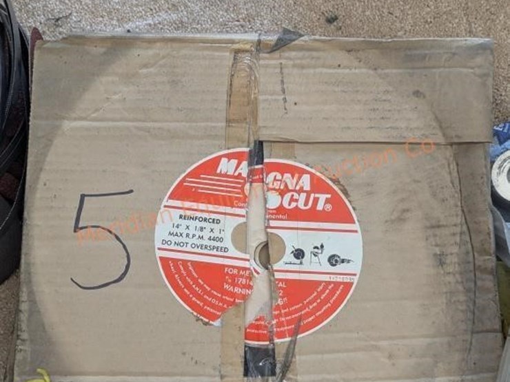 assorted-abrasive-discs-&-blades-image-14