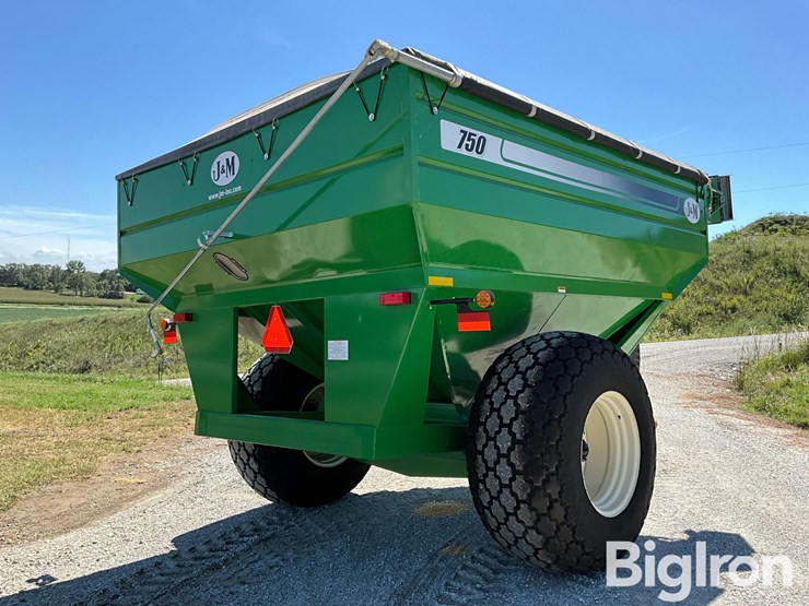 2014-j&m-750-18-grain-cart-image-5