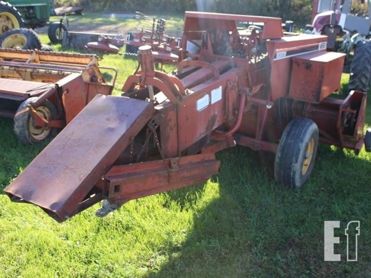 hesston-4650-image-4
