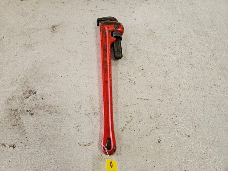 #9295-•-rigid-24"-pipe-wrench-image-2