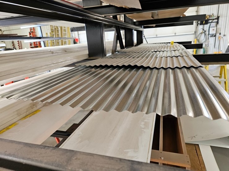 #9246-•-(4)-misc-length-galvanized-corrugated-steel-sheets-image-3