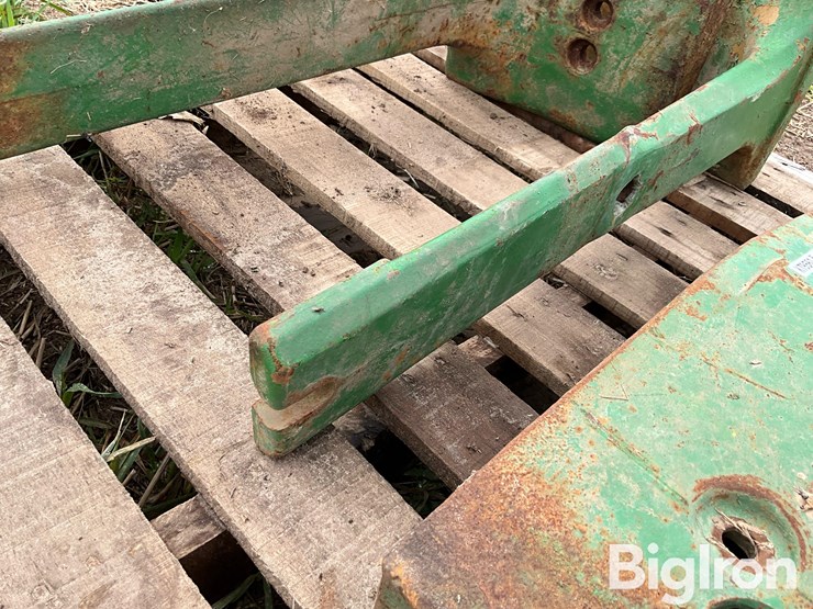 john-deere-tractor-front-stack-starter-weight-brackets-&-slab-weights-image-14