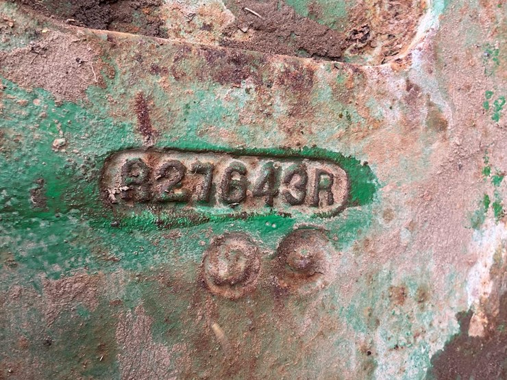 john-deere-tractor-front-stack-starter-weight-brackets-&-slab-weights-image-17
