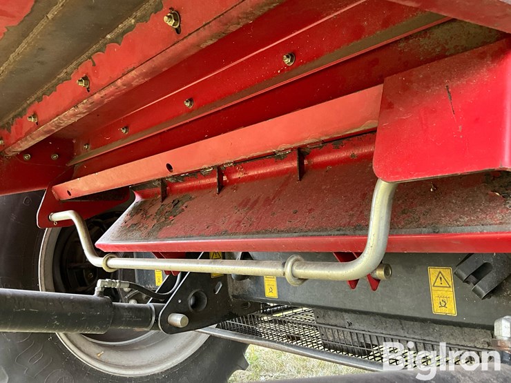 2013-case-8230-afs-2wd-combine-image-16