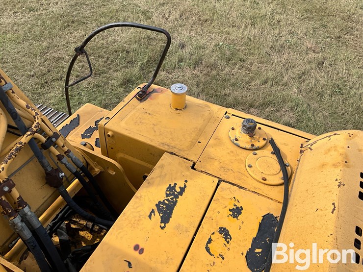 1998-john-deere-200lc-excavator-image-11