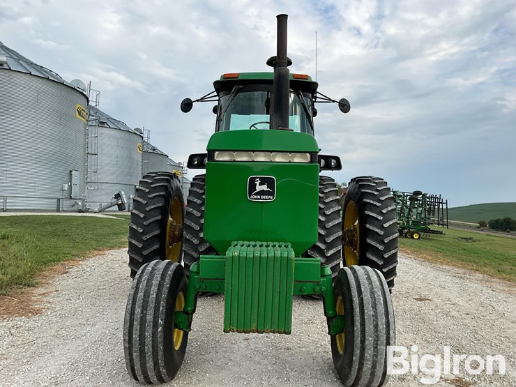 1985-john-deere-4650-2wd-tractor-image-2