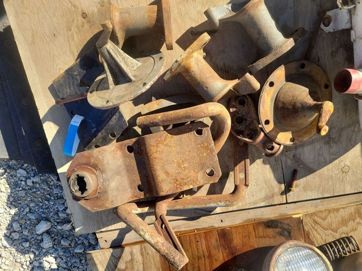ford-tractor-image-2