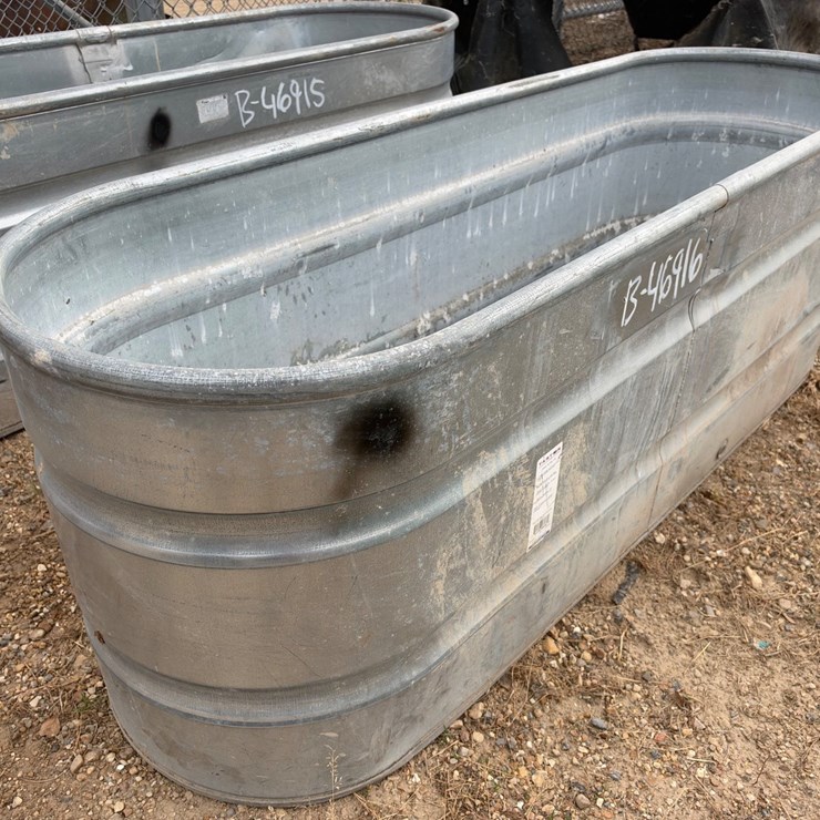 #46916 • TARTER FEEDING TROUGH