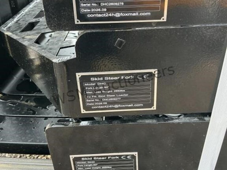(6)-5ft-fork-attachments-for-skid-steer-image-6