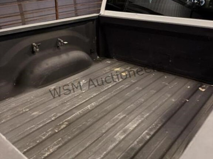 2016-ram-1500-p/u-image-10