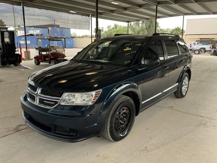 2015-dodge-journey-suv-image-4