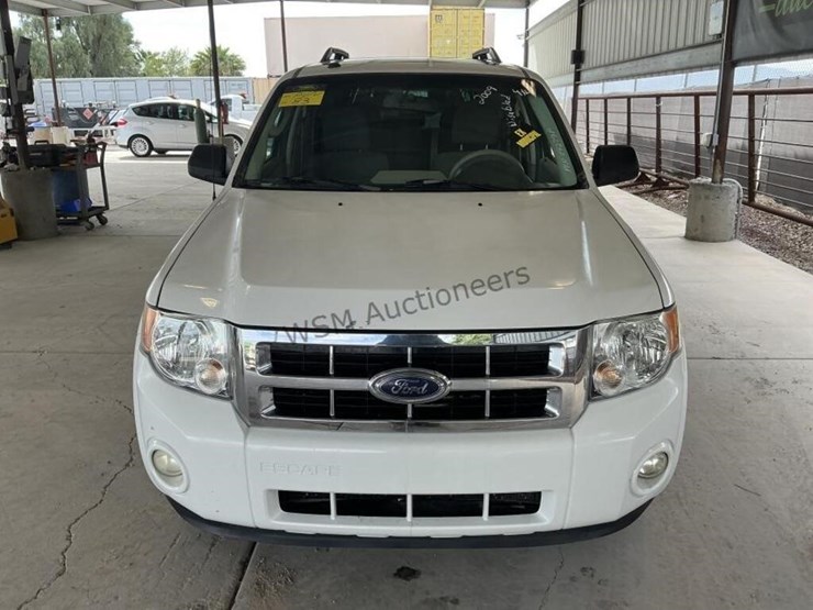 2009-ford-escape-suv-image-3