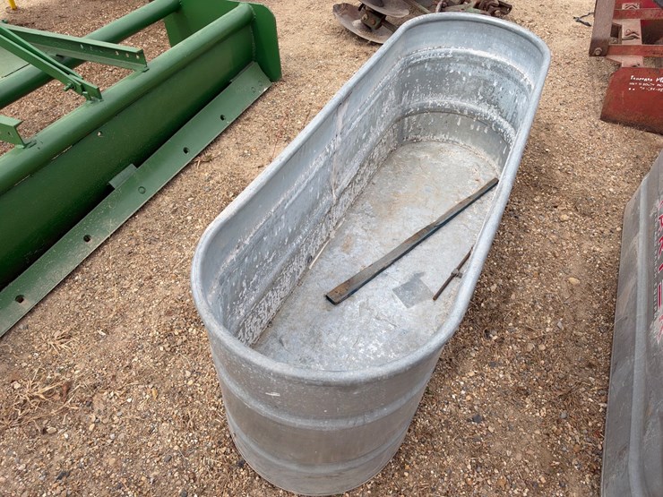 #46916-•-tarter-feeding-trough-image-4