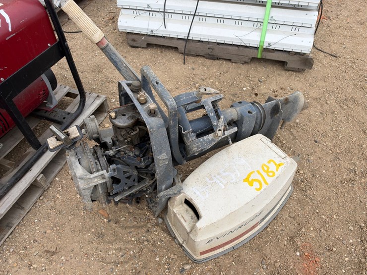 #41579-•-evinrude-25-hp-boat-motor-image-1