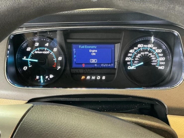 2017-ford-taurus-sdn-image-16