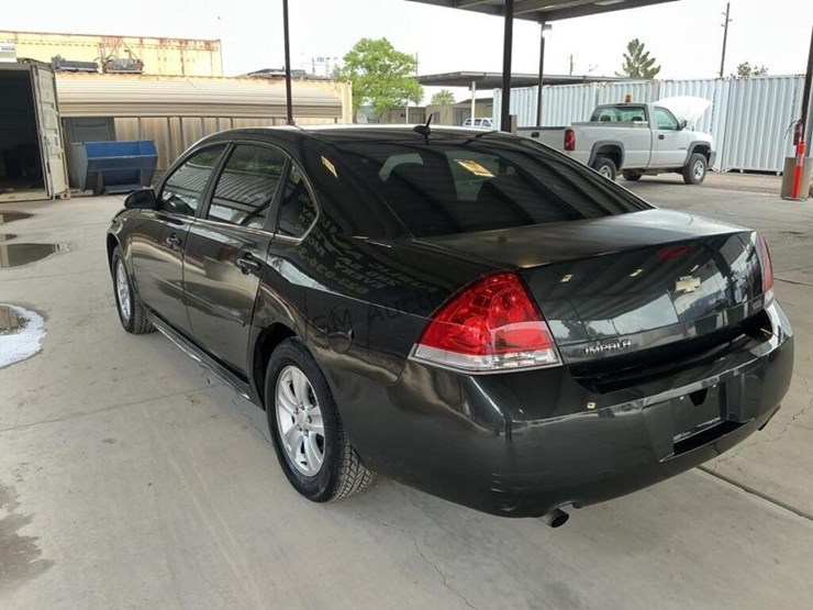 2014-chevrolet-impala-sdn-image-5