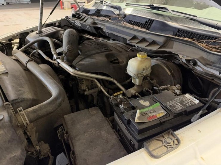2016-ram-1500-p/u-image-13