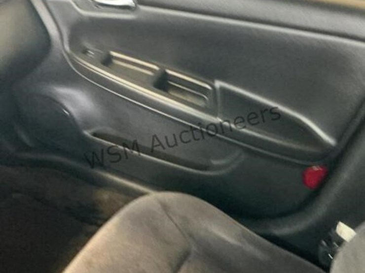 2011-chevrolet-impala-sdn-image-18