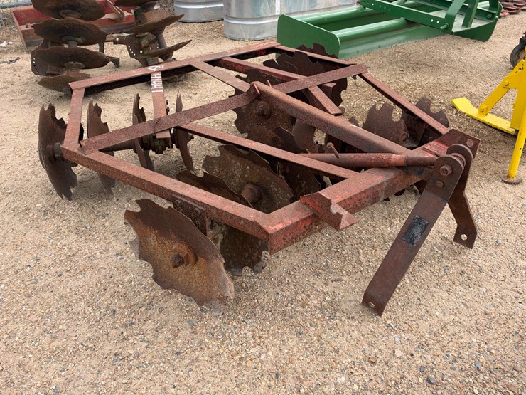 #41441-•-3-point-hitch-dbc-plow-image-2