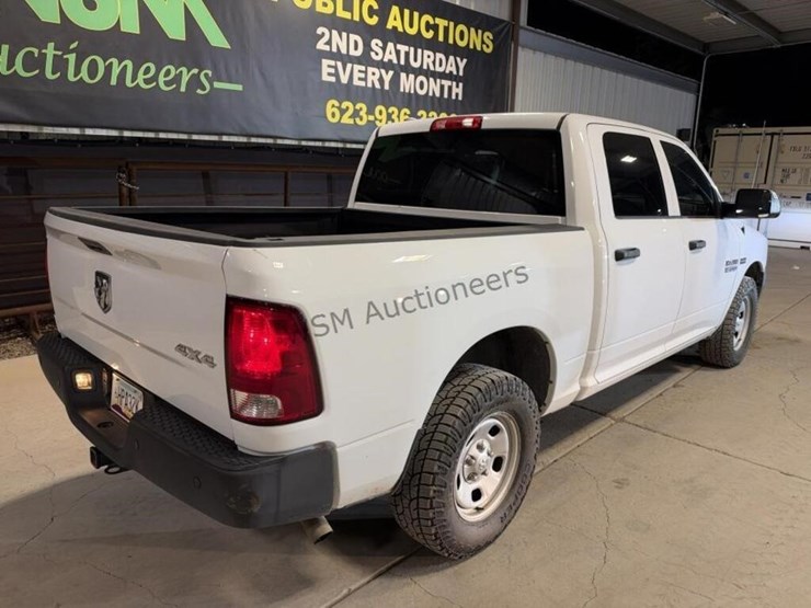 2016-ram-1500-p/u-image-8