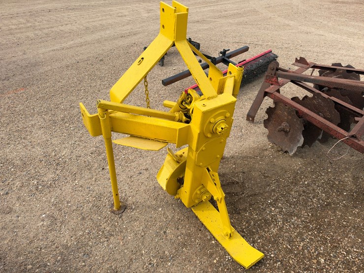 #41638-•-3-point-hitch-drain-machine-attachment-image-1