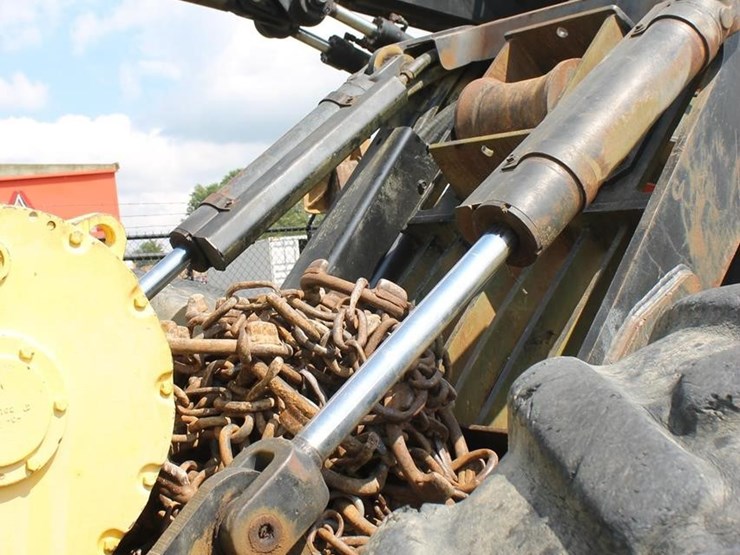 timberjack-460-log-skidder-10152-image-10
