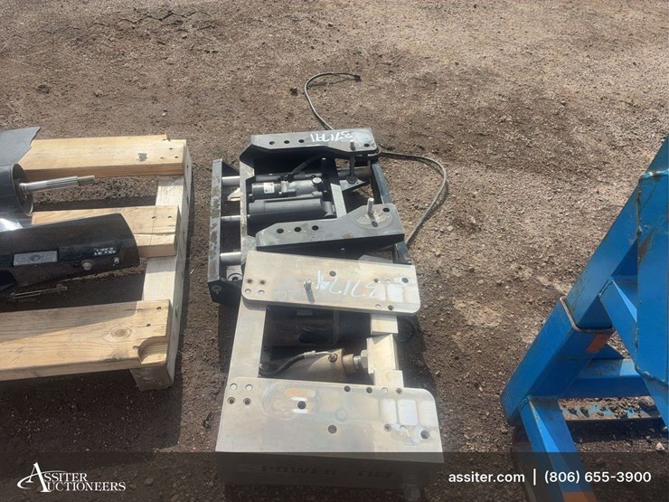 seastar-power-tilt-and-additional-tilt-image-4