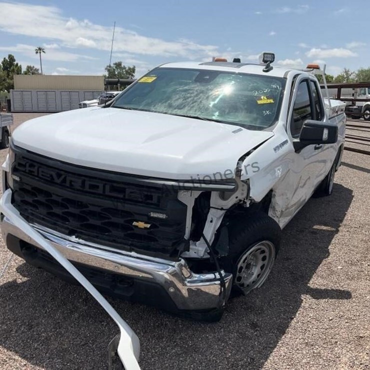 2025 Chevrolet Silverado 1500 P/U