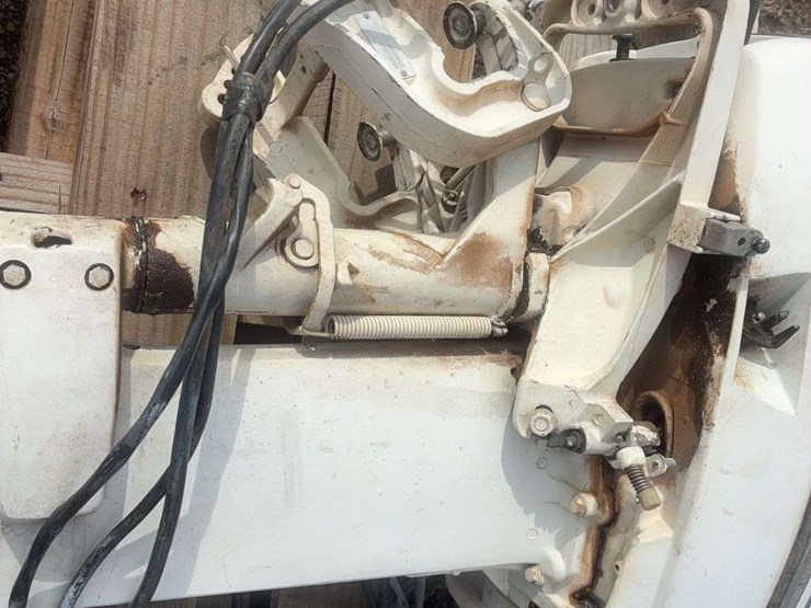 1977-25hp-johnson-boat-motor-image-3