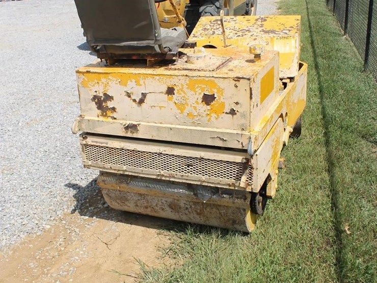 asphalt-roller-10017-image-5