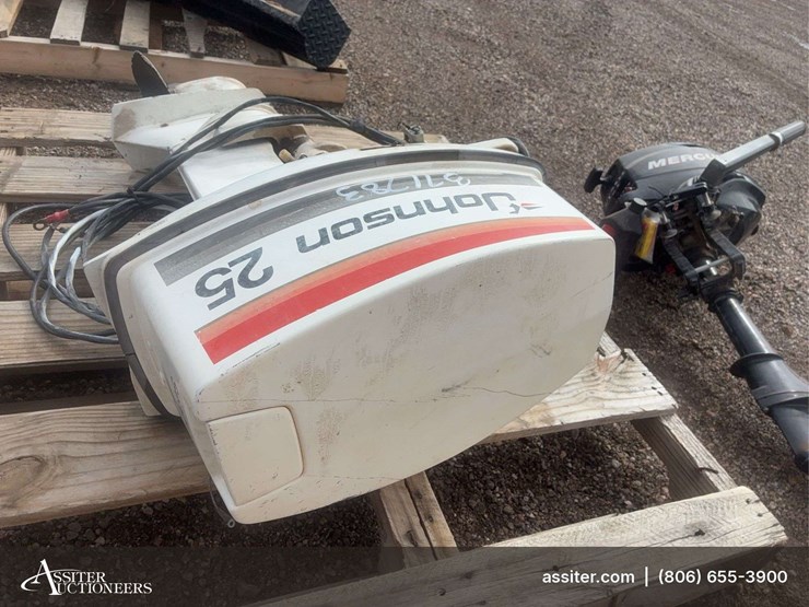 1977-25hp-johnson-boat-motor-image-7