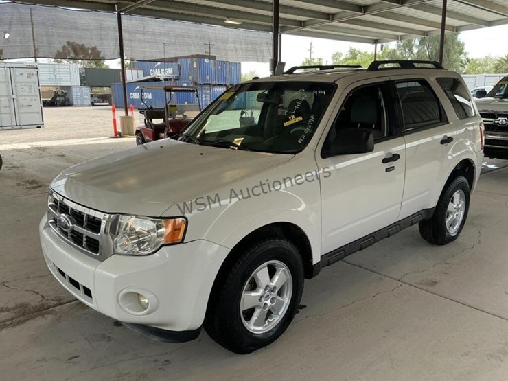 2009-ford-escape-suv-image-4