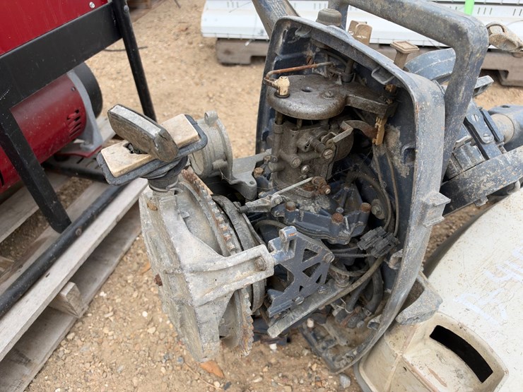 #41579-•-evinrude-25-hp-boat-motor-image-5