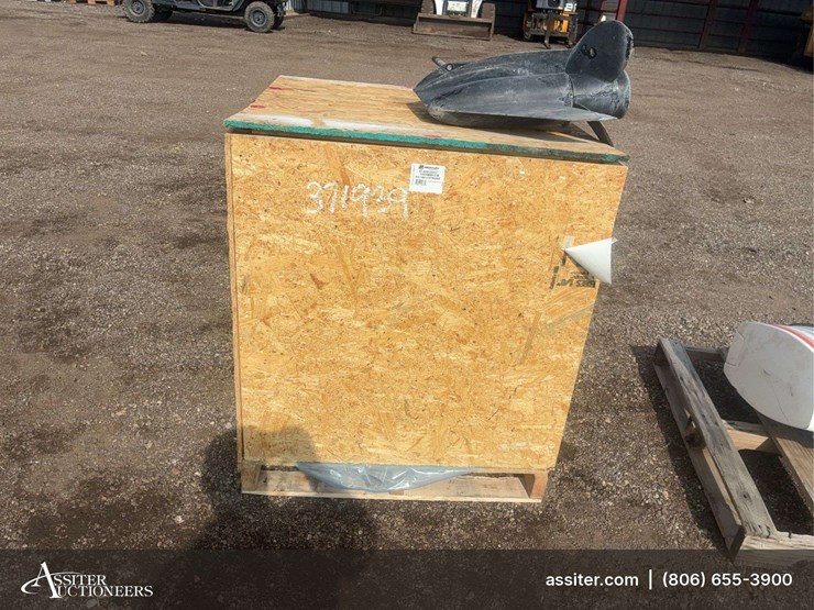 mercury-power-head-in-crate-image-1