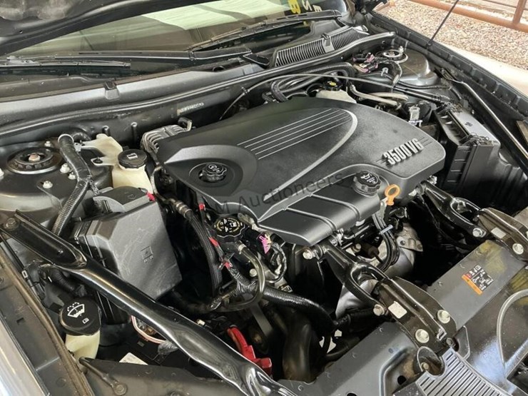 2011-chevrolet-impala-sdn-image-11