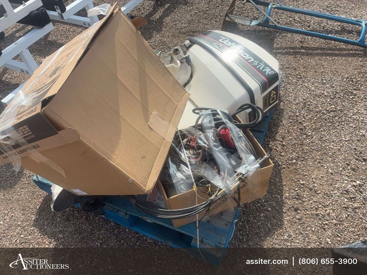1990-40-hp-johnson-outboard-motor-image-1