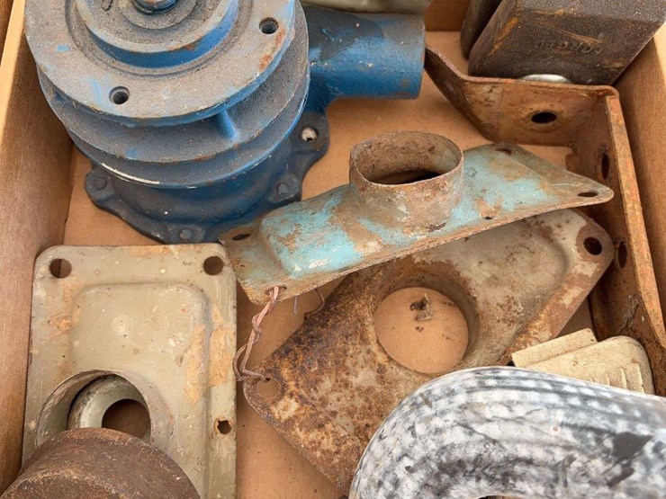 ford-tractor-image-2