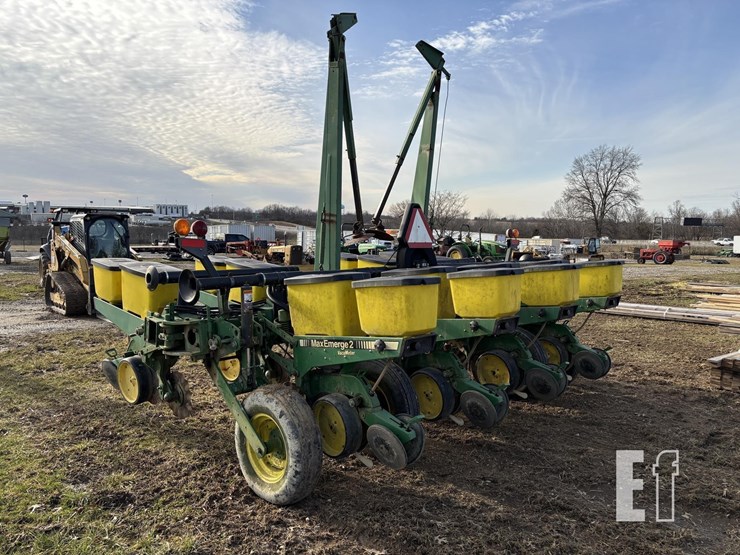john-deere-7200-corn-planter-8071-image-7