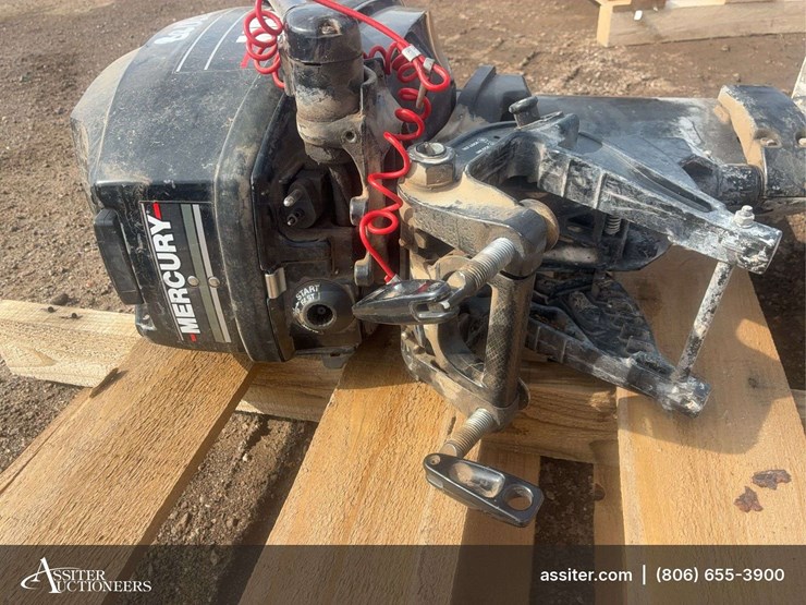 1991-mercury-9.9-hp-outboard-motor-image-3